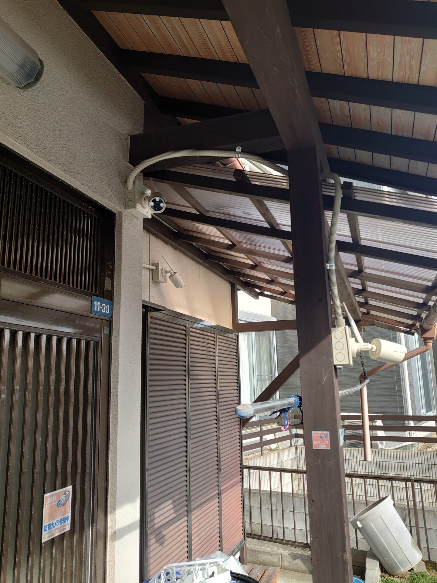 滋賀県大津市安井電気｜無線タイプ防犯カメラ取り付け工事を行いました