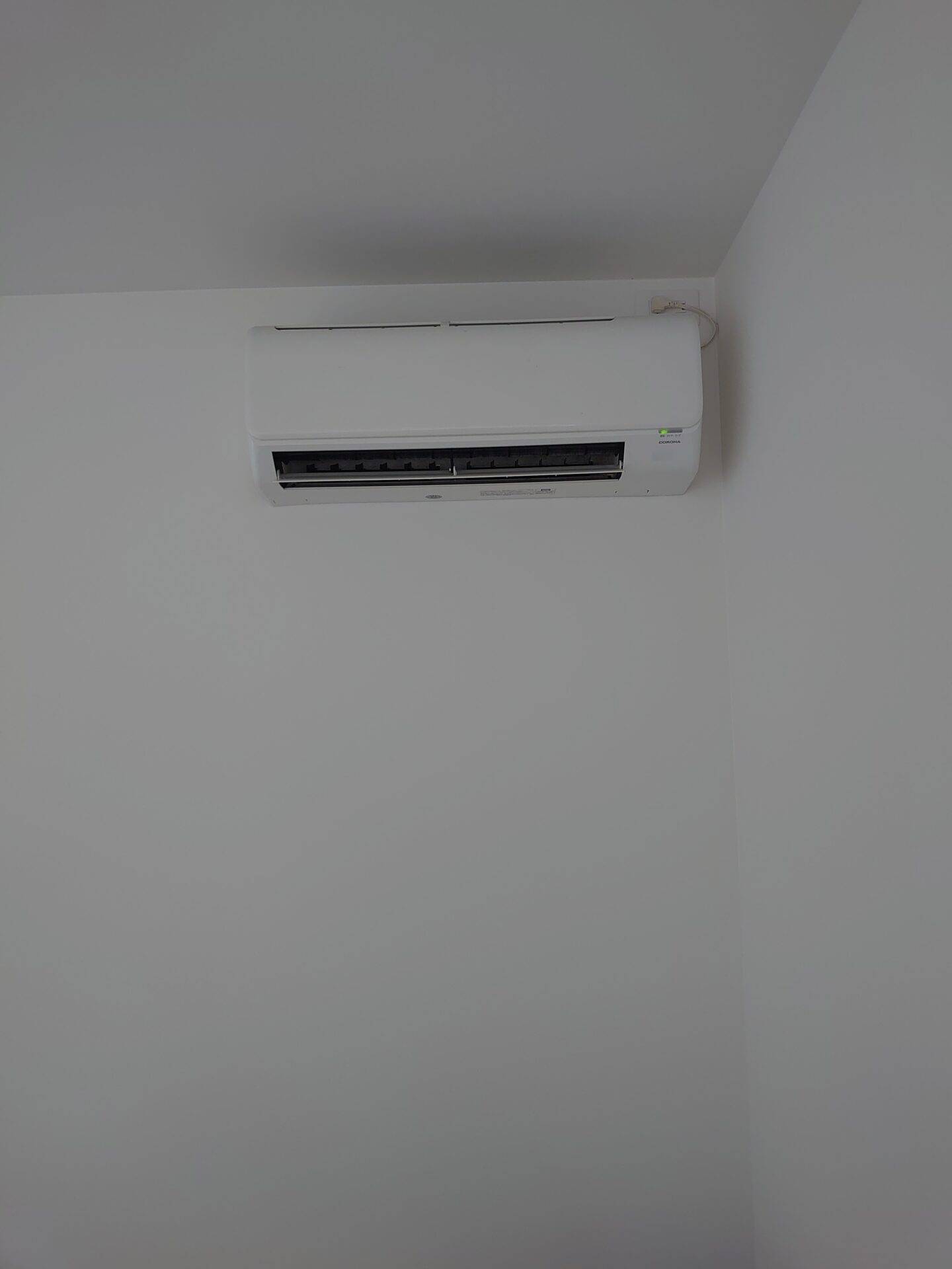 最後になりますが、安井電気で施工致しましたエアコンは次回エアコンクリーニング割引させていただきます。　取り付け後も5年間施工保証致します。手抜き工事をされないように安井電気に依頼をお待ちしております